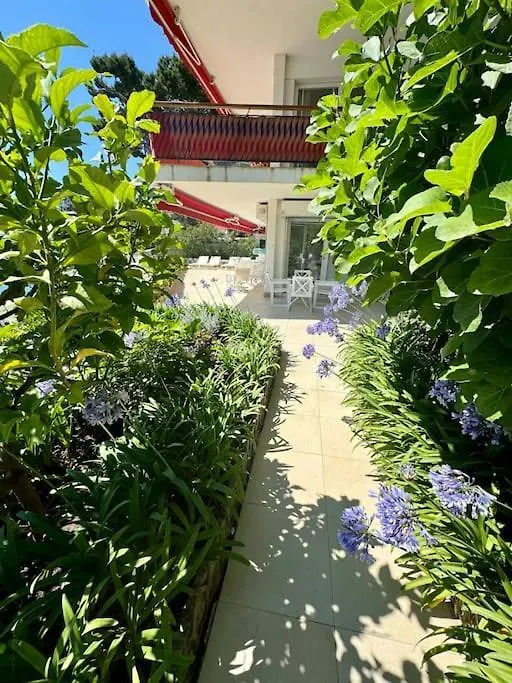 Appartement Exception Les Pieds Dans L'Eau Èze 0*,